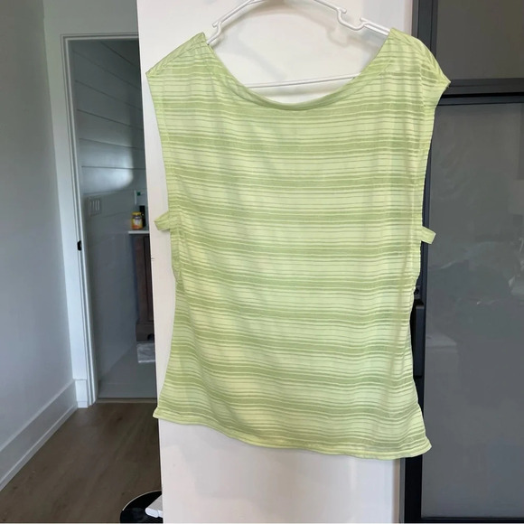 Athleta Lime Green Vitality Tee Muscle Top - Size Small - Picture 2 of 4